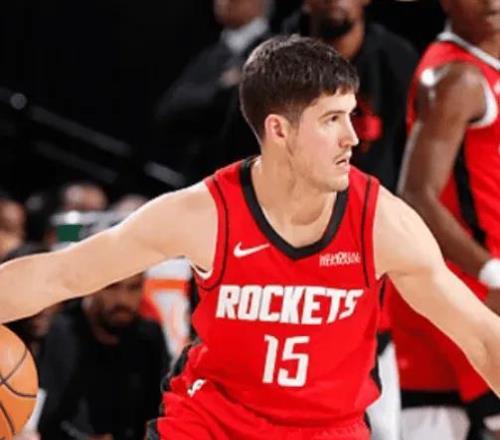 石宇奇马来,西亚羽球男,单成功晋级,易倍体育平台,易倍体育官方网站,易倍体育登录入口,易倍体育app下载