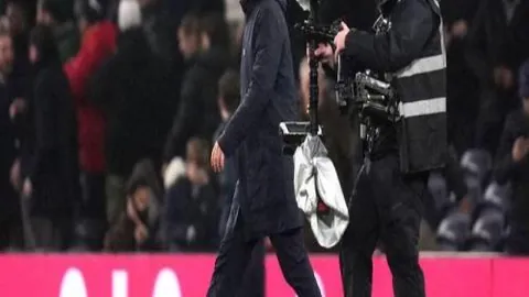 大乐透期号专家推荐：朝鲜对决质合分析，能否连赢五期